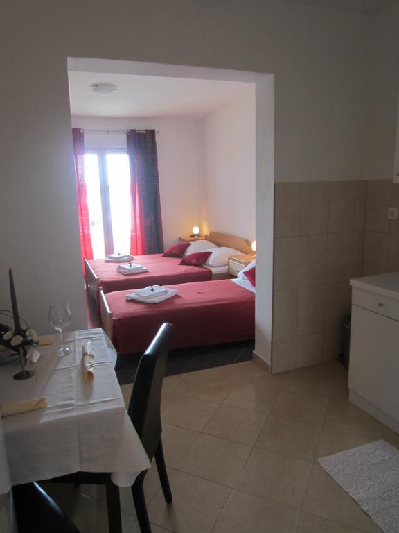 Apartments Saldun Trogir Extérieur photo