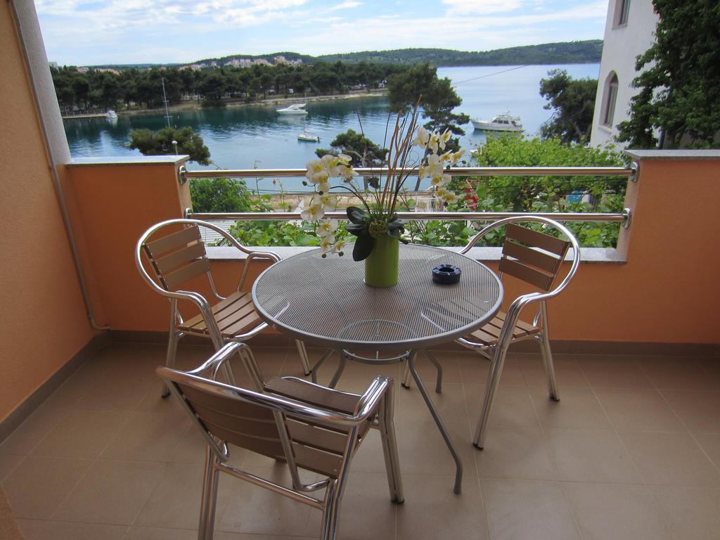 Apartments Saldun Trogir Extérieur photo