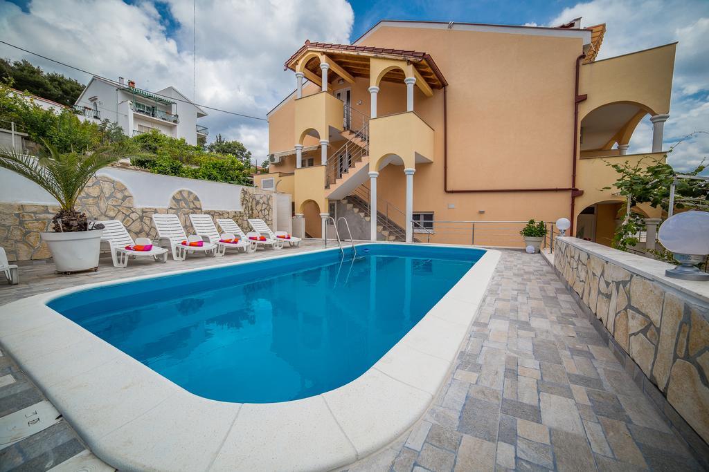 Apartments Saldun Trogir Extérieur photo